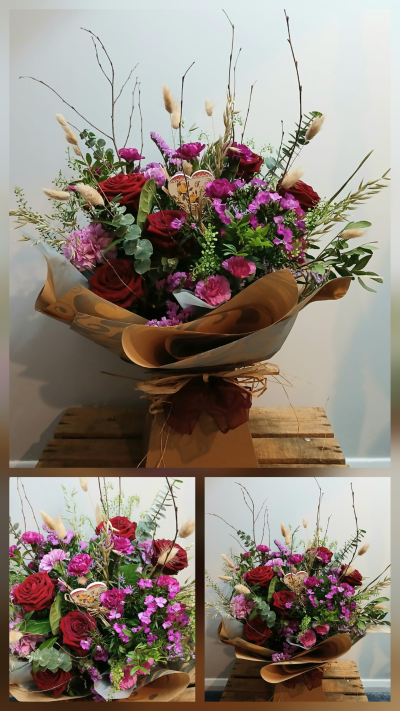 Valentine Posy Box - Red roses at Valentines from By Arrangement Gosport. Valentines day flowers delivered. Florist in Gosport Valentines day. Same day delivery.